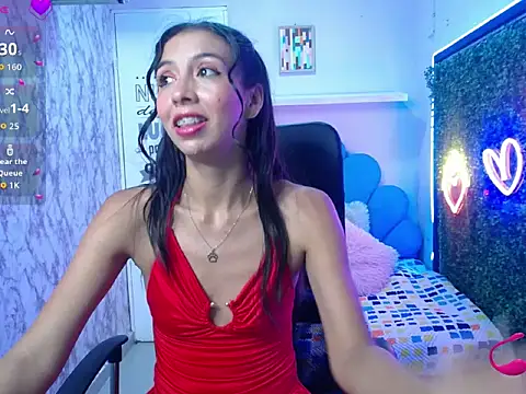 Snapshot of sandra_petite19 chatting on 06/19/26, 03:11 sandra petite19 online show from 06/19/26, 03:11