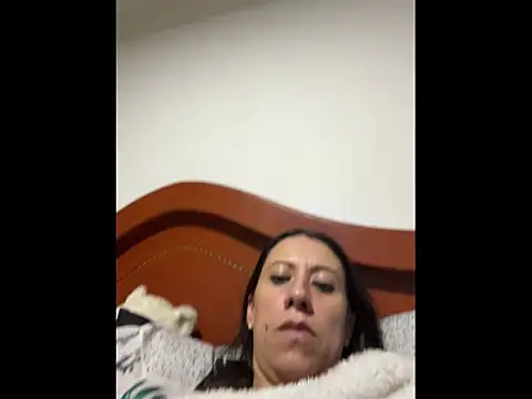 ItsAmara online show from 07/02/26, 03:34