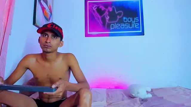 Boys xxx  online show from 04/19/26, 12:15