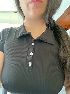 Snapshot of prisci1 chatting on 03/24/26, 01:38 prisci1 online show from 03/24/26, 01:38