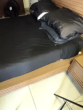 Snapshot of Ottolehmann chatting on 03/13/26, 05:52 Ottolehmann online show from 03/13/26, 05:52