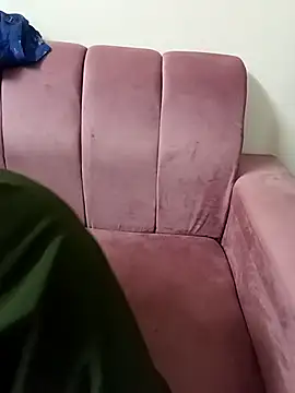 ritika gupta02 online show from 04/05/26, 04:37