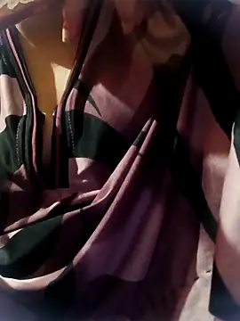 Urmila roy online show from 03/14/26, 04:34