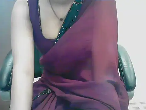 Snapshot of ragini_bby chatting on 06/14/26, 02:46 ragini bby online show from 06/14/26, 02:46