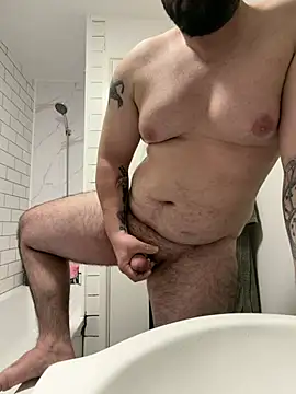 Snapshot of bigmillz32 chatting on 03/23/26, 12:36 bigmillz32 online show from 03/23/26, 12:36