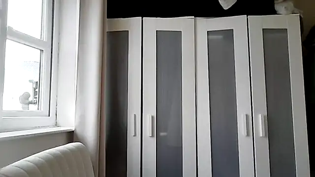 Lexi Laura online show from 04/09/26, 08:42