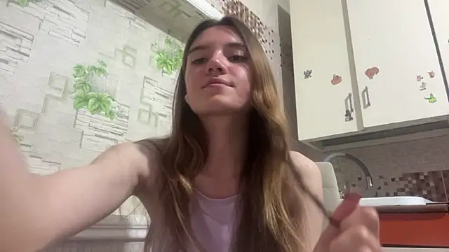 Lili Kilian online show from 04/23/26, 02:19
