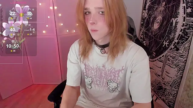 Snapshot of Simochka_w chatting on 06/23/26, 04:32 Simochka w online show from 06/23/26, 04:32