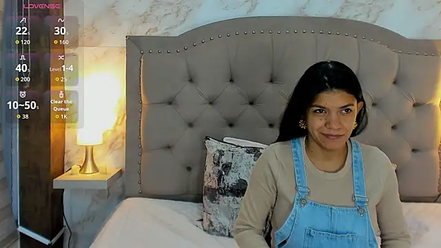 Snapshot of AishaCambell_ chatting on 07/06/26, 11:29 AishaCambell online show from 07/06/26, 11:29
