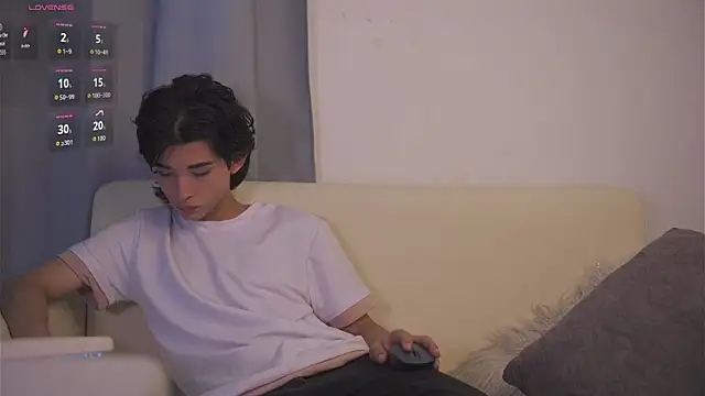 angel yuhogg online show from 03/14/26, 05:13