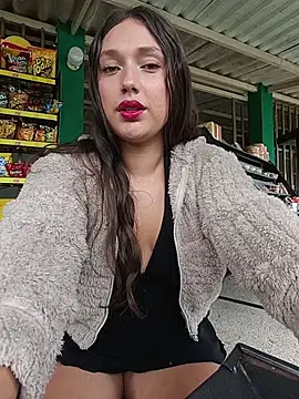 Naughty-Samanta- online show from 04/29/26, 01:37