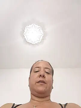 Snapshot of LIVANA_2026 chatting on 03/15/26, 07:42 LIVANA 2026 online show from 03/15/26, 07:42