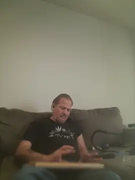 yourMasterisBored online show from 04/02/26, 02:04