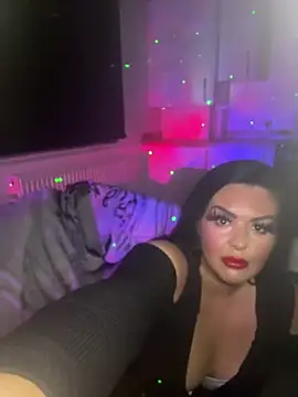 Snapshot of Laurenlaceyx chatting on 03/19/26, 12:36 Laurenlaceyx online show from 03/19/26, 12:36