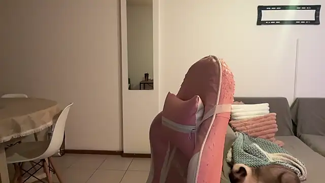 isyourgirlolivia online show from 03/18/26, 01:20