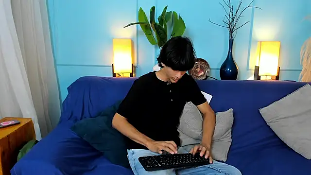 Cheys Mast online show from 03/22/26, 07:28