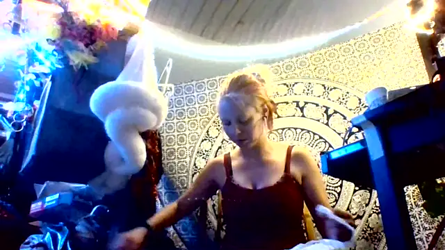 Ambionce online show from 05/20/26, 11:05
