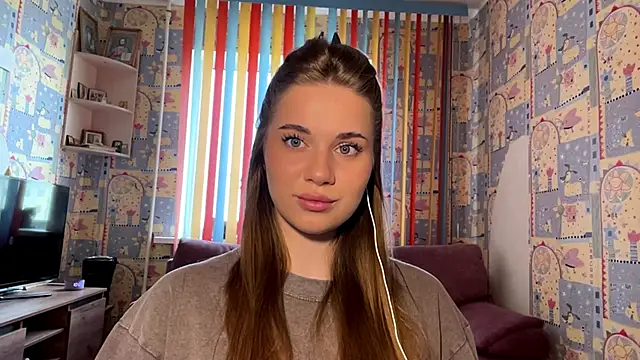 Snapshot of Miss_Blessnyth chatting on 05/19/26, 06:09 Miss Blessnyth online show from 05/19/26, 06:09