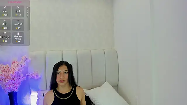 juli carther online show from 04/23/26, 12:29