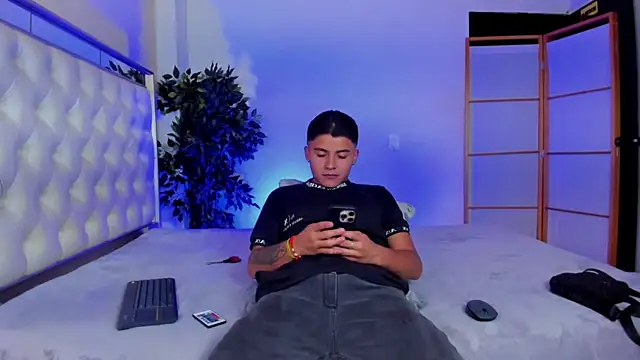 Snapshot of Liam_Dustin chatting on 08/01/26, 08:52 Liam Dustin online show from 08/01/26, 08:52