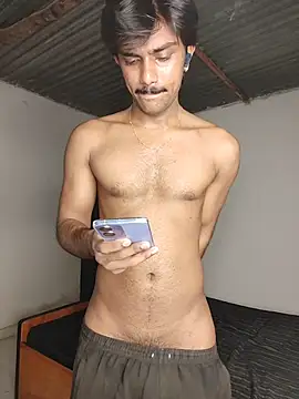 Snapshot of Iam_daku47 chatting on 08/01/26, 08:19 Iam daku47 online show from 08/01/26, 08:19