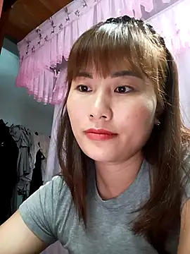 Lucxy-ki6 online show from 05/03/26, 07:47