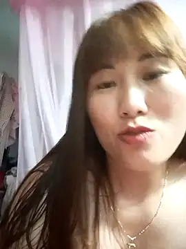 Lucxy-ki6 online show from 06/05/26, 03:57