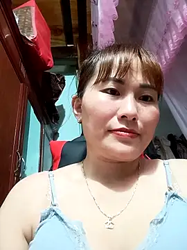 Lucxy-ki6 online show from 06/15/26, 09:55