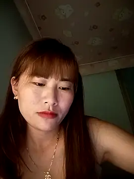 Lucxy-ki6 online show from 06/18/26, 12:22