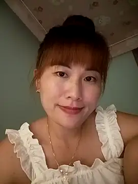 Lucxy-ki6 online show from 08/01/26, 02:16
