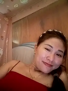 Lucxy-ki6 online show from 08/03/26, 02:32