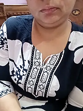 Gujju bhabhi69 online show from 04/21/26, 04:19