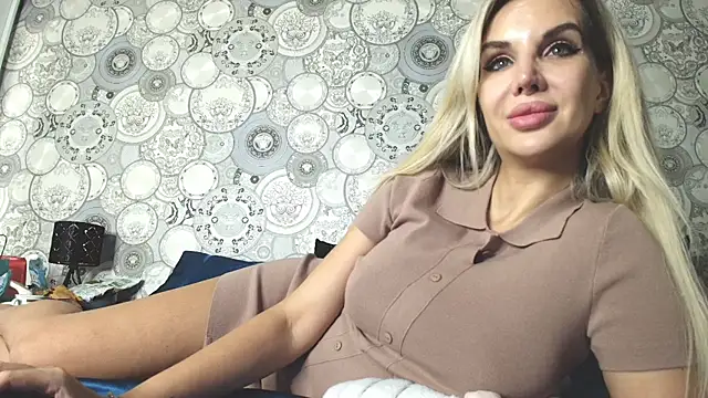 SexyQueenNina online show from 11/01/25, 10:45