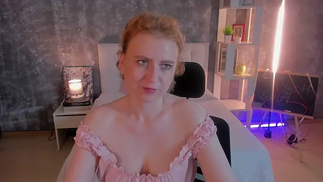 Snapshot of Shiny_Liss chatting on 06/29/26, 01:34 Shiny Liss online show from 06/29/26, 01:34
