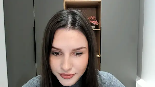 Snapshot of HanneloreCotty chatting on 03/15/26, 06:41 HanneloreCotty online show from 03/15/26, 06:41