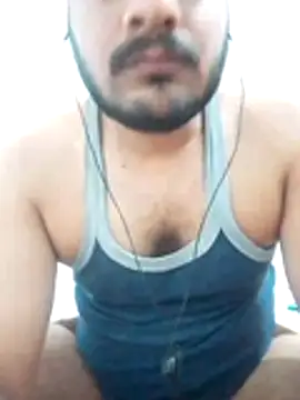 Snapshot of Decentlover67 chatting on 04/07/26, 03:01 Decentlover67 online show from 04/07/26, 03:01