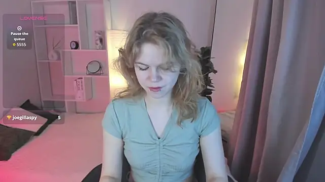 ElizabethVane online show from 04/25/26, 05:43