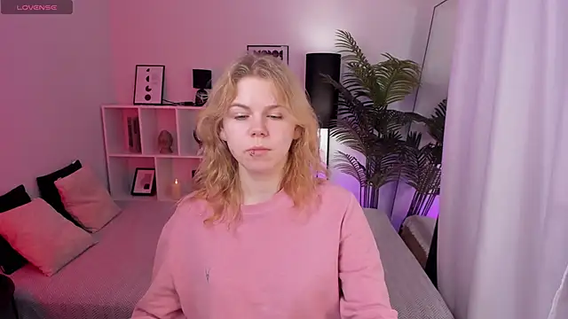 ElizabethVane online show from 05/23/26, 05:45