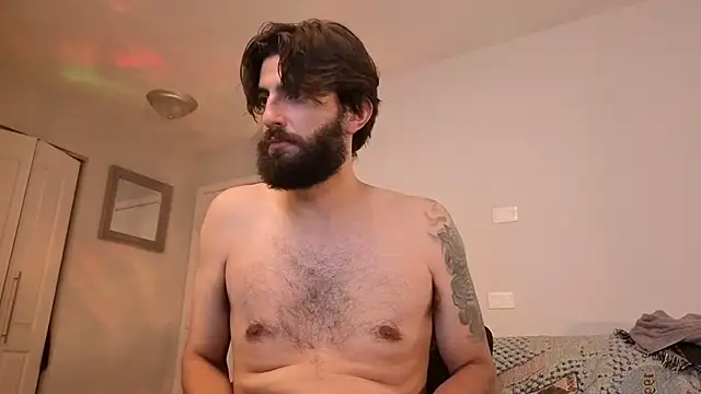 gorgeousgiant online show from 07/21/26, 08:27