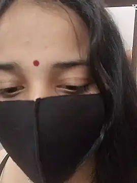 Snapshot of Shalini_08 chatting on 03/26/26, 08:53 Shalini 08 online show from 03/26/26, 08:53