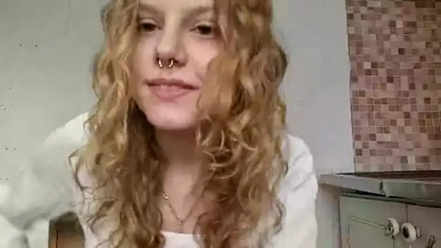 Kira Wonderfullina online show from 03/16/26, 09:13