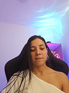 miaeyex online show from 05/20/26, 01:17
