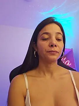 miaeyex online show from 05/25/26, 12:33