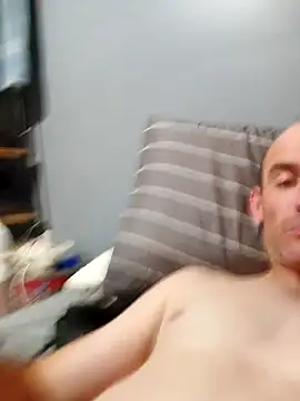 Snapshot of j3rkin4u86 chatting on 03/16/26, 01:04 j3rkin4u86 online show from 03/16/26, 01:04