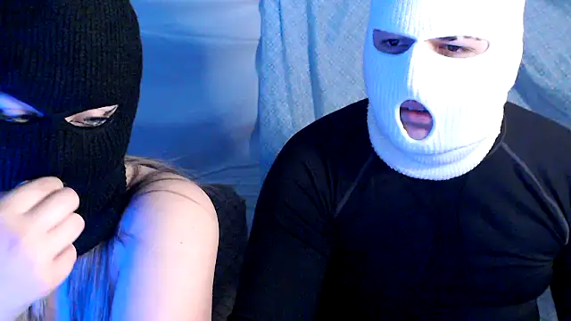 Silvia Leonardo online show from 03/25/26, 06:36