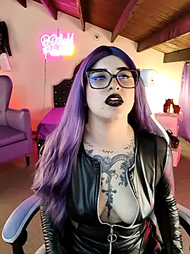 Snapshot of LilithDark666 chatting on 05/08/26, 01:05 LilithDark666 online show from 05/08/26, 01:05