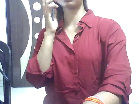 Snapshot of Sonam1186 chatting on 04/21/26, 06:41 Sonam1186 online show from 04/21/26, 06:41