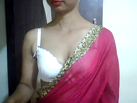 Snapshot of Sonam1186 chatting on 05/23/26, 04:00 Sonam1186 online show from 05/23/26, 04:00