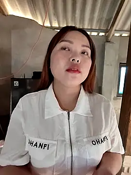 Mina xYx online show from 04/16/26, 11:40