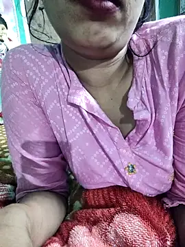 model seela online show from 04/23/26, 04:09